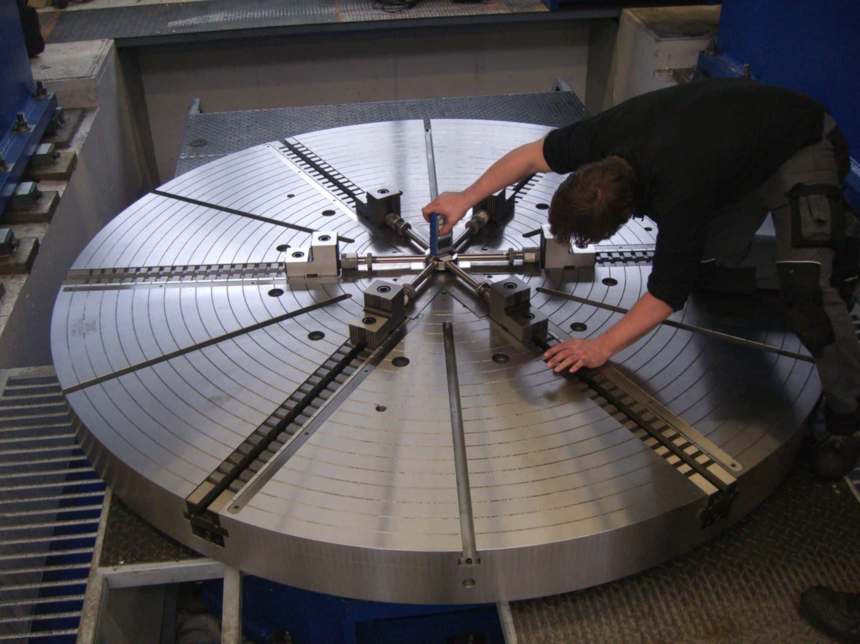 Clamping Technology SWT Services english